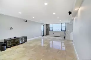 250 Gorge Road 29L, Cliffside Park, NJ 07010 - Photo 4