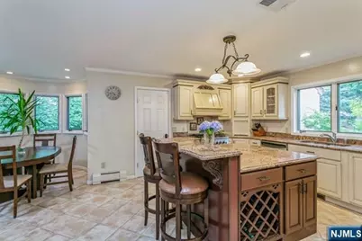 273 Wilson Drive, Cresskill, NJ 07626 - Photo 10