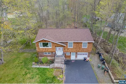 678 Morsetown Road, West Milford, NJ 07480 - Photo 20