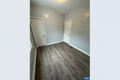 103 9th Street, Newark, NJ 07107 - Photo 8