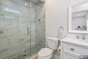 765 6th Ave, River Edge, NJ 07661 - Photo 32