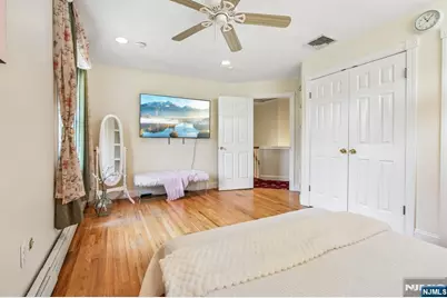 43 N Pleasant Avenue, Ridgewood, NJ 07450 - Photo 26