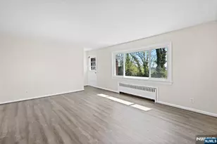 154 Ames St, Hackensack, NJ 07601 - Photo 6