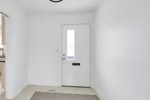 207 Pond Terrace 4D, Washington Township, NJ 07676 - Photo 8