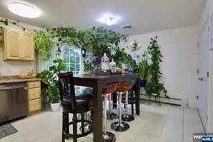 386A Park Ave, Fairview, NJ 07022 - Photo 8