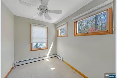 95 Wildwood Road, Jefferson Township, NJ 07438 - Photo 28