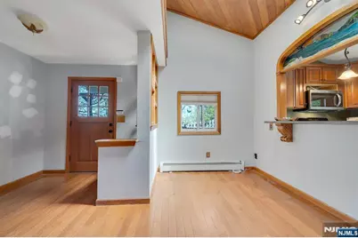 95 Wildwood Road, Jefferson Township, NJ 07438 - Photo 8