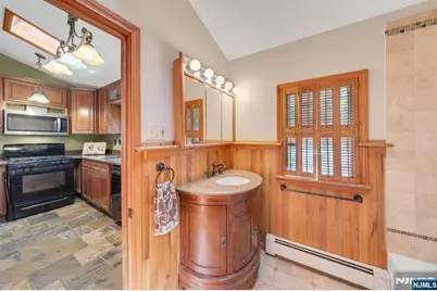 95 Wildwood Road, Jefferson Township, NJ 07438 - Photo 24