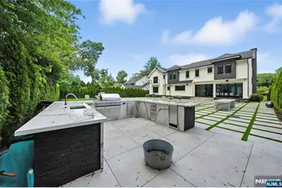 44 Floral Terrace, Tenafly, NJ 07670 - Photo 32