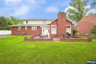 44 Roosevelt St, Little Ferry, NJ 07643 - Photo 8