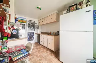 44 Roosevelt St, Little Ferry, NJ 07643 - Photo 38