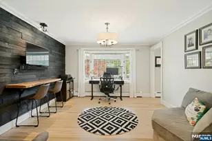 25 Dundee Ct, Mahwah, NJ 07430 - Photo 10