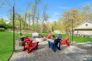 25 Dundee Ct, Mahwah, NJ 07430 - Photo 46