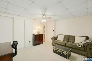 25 Dundee Ct, Mahwah, NJ 07430 - Photo 36