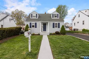 61 Highland Ave, Bergenfield, NJ 07621 - Photo 2