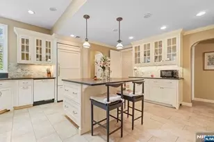 12 Lawrence Pkwy, Tenafly, NJ 07670 - Photo 16