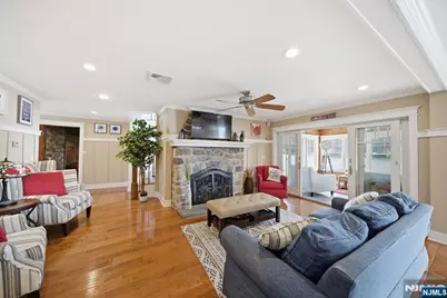 84 W Shore Road, Denville, NJ 07834 - Photo 4