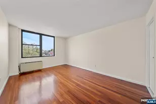 9019 Wall 5A, North Bergen, NJ 07047 - Photo 18