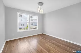 77B Chestnut St, Lodi, NJ 07644 - Photo 32