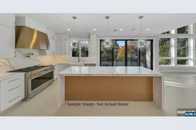 308 Haywood Drive, Paramus, NJ 07652 - Photo 2