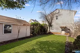 12-17 Roosevelt Pl, Fair Lawn, NJ 07410 - Photo 26