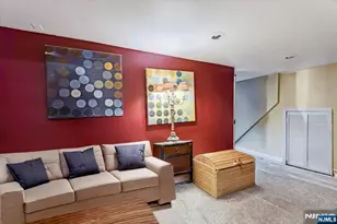 12-17 Roosevelt Pl, Fair Lawn, NJ 07410 - Photo 20