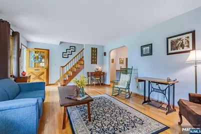 187 Henry Place, Wyckoff Township, NJ 07481 - Photo 6