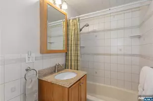 4 Lorelei Terrace, Lodi, NJ 07644 - Photo 6