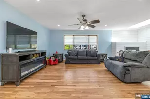 595 Echo Glen Ave, River Vale Township, NJ 07675 - Photo 4