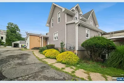 534 Durie Avenue 3 #3, Closter, NJ 07624 - Photo 2