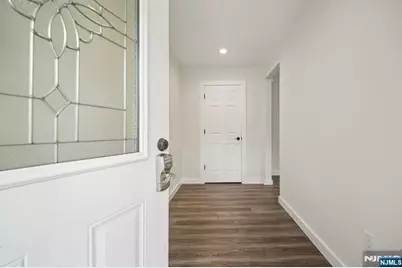 534 Durie Avenue 3 #3, Closter, NJ 07624 - Photo 4