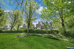 86 Fox Hedge Rd, Saddle River, NJ 07458 - Photo 4
