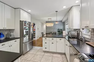 84 Belvidere Rd, Glen Rock, NJ 07452 - Photo 12