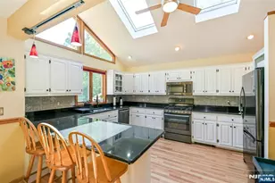 64 Ridge Ave, Park Ridge, NJ 07656 - Photo 14