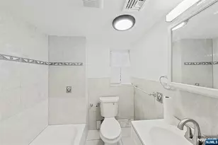 78 Beverly St, Newark, NJ 07108 - Photo 34