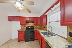 78 Beverly St, Newark, NJ 07108 - Photo 20