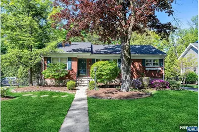 31 Stonefield Road, Glen Rock, NJ 07452 - Photo 1