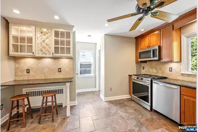 31 Stonefield Road, Glen Rock, NJ 07452 - Photo 8