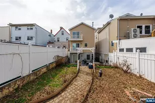 714 17th St, Union City, NJ 07087 - Photo 2