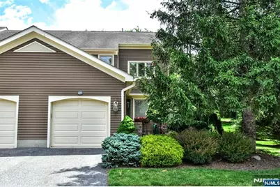 227 Westervelt Lane, Mahwah, NJ 07430 - Photo 1