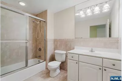 17 Skymark Court, Upper Saddle River, NJ 07458 - Photo 22