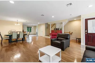 17 Skymark Court, Upper Saddle River, NJ 07458 - Photo 24
