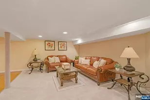 28 Pitcairn Ave, Ho Ho Kus, NJ 07423 - Photo 20