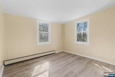 10 Berton Road, Boonton Township, NJ 07005 - Photo 10