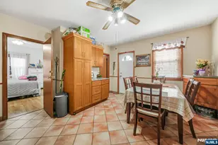 172 Chestnut St, Newark, NJ 07105 - Photo 8