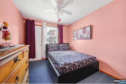 172 Chestnut Street, Newark, NJ 07105 - Photo 20