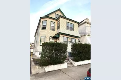 17 Quinn Street, Paterson, NJ 07501 - Photo 2