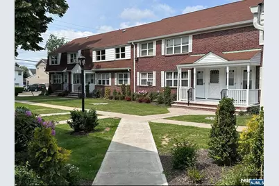 2 Mount Vernon Court, Maywood, NJ 07607 - Photo 1
