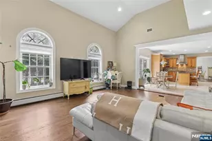 4 Leoson Pkwy, Old Tappan, NJ 07675 - Photo 12