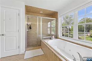 4 Leoson Pkwy, Old Tappan, NJ 07675 - Photo 32